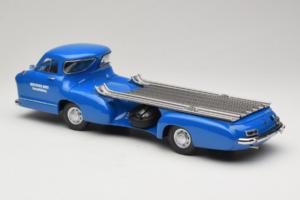 Mercedes Renntransporter Blaues Wunder iScale 1:18 118000000006-P1 Metalli — kuva 5 / 6