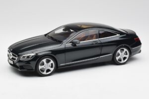Mercedes S-Class Coupe C217 Smaragd Vihreä Metallic Norev 1:18 B66961244 Metalli