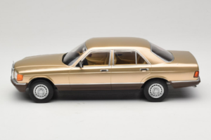 Mercedes S-Class W126 Metallic Beige MCG 1:18 MCG18548 Metalli — kuva 3 / 6