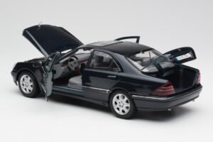 Mercedes S-Class W220 Sininen Maisto 1:18 56051 Metalli — kuva 5 / 8
