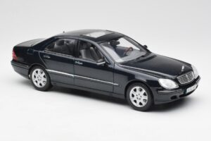 Mercedes S-Class W220 Sininen Maisto 1:18 56051 Metalli — kuva 6 / 8