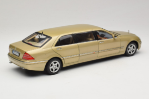 Mercedes S-Class W220 Pullman Gold Metallic Sun Star 1:18 4113 Metalli — kuva 3 / 8