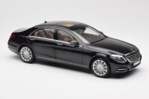 Mercedes S-Class W222 Musta Metallic Norev 1:18 183480 Metalli — kuva 6 / 8