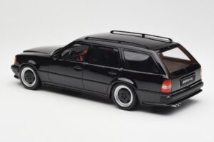 Mercedes 300 TE AMG S124 Musta Otto 1:18 OT147 Hartsi — kuva 5 / 6