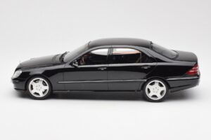 Mercedes AMG S55 W220 Musta Otto 1:18 OT832 Hartsi — kuva 3 / 6
