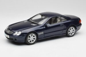 Mercedes SL 500 R230 Sininen Maisto 1:18 B66962126 Metalli