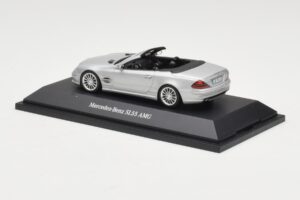 Mercedes SL 55 AMG R230 Hopea Minichamps 1:43 B66962347 Metalli — kuva 3 / 4
