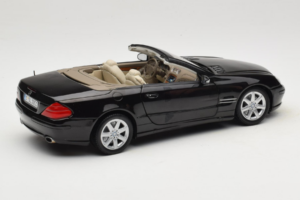 Mercedes SL R129 Musta Minichamps 1:18 B66962171 Metalli — kuva 4 / 11