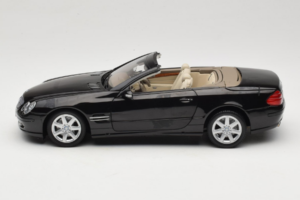 Mercedes SL R129 Musta Minichamps 1:18 B66962171 Metalli — kuva 5 / 11