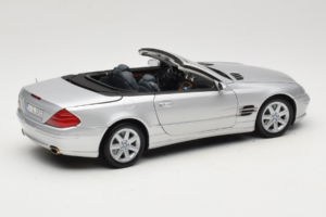 Mercedes SL R129 Hopea Minichamps 1:18 B66962133 Metalli — kuva 4 / 10