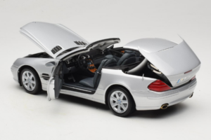 Mercedes SL R129 Hopea Minichamps 1:18 B66962133 Metalli — kuva 6 / 10