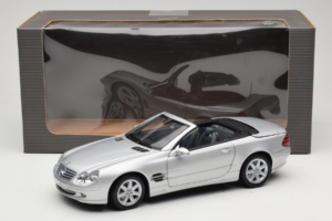 Mercedes SL R129 Hopea Minichamps 1:18 B66962133 Metalli — kuva 10 / 10