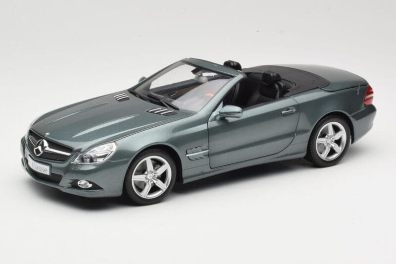 Mercedes SL R230 Amiant Green Minichamps 1:18 B66962389 Metalli