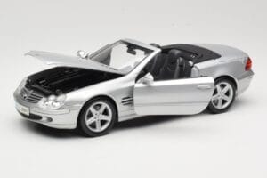 Mercedes SL R230 Hopea Maisto 1:18 B66962125 Metalli — kuva 2 / 8