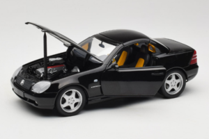 Mercedes SLK R170 230 AMG Musta Minichamps 1:18 B66960004 Metalli — kuva 2 / 9