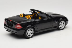 Mercedes SLK R170 230 AMG Musta Minichamps 1:18 B66960004 Metalli — kuva 3 / 9