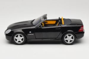 Mercedes SLK R170 230 AMG Musta Minichamps 1:18 B66960004 Metalli — kuva 4 / 9