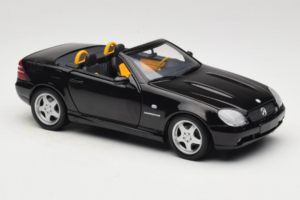 Mercedes SLK R170 230 AMG Musta Minichamps 1:18 B66960004 Metalli — kuva 7 / 9