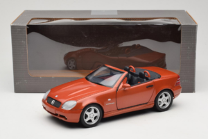 Mercedes SLK R170 230 AMG Orange Metallic Minichamps 1:18 B66005227 Metalli — kuva 9 / 9