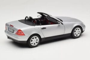 Mercedes SLK R170 Brilliant Silver Norev 1:18 183020 Metalli — kuva 3 / 9