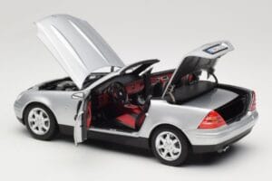Mercedes SLK R170 Brilliant Silver Norev 1:18 183020 Metalli — kuva 6 / 9