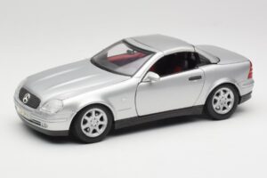 Mercedes SLK R170 Roadster Hopea Maisto 1:18 31674 Metalli