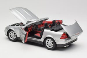 Mercedes SLK R170 Roadster Hopea Maisto 1:18 31674 Metalli — kuva 7 / 9