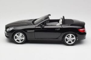 Mercedes SLK R172 Magnetite Musta Minichamps 1:18 B66960514 Metalli — kuva 4 / 8