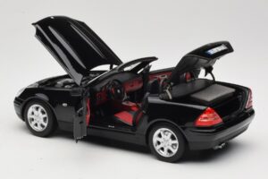 Mercedes SLK200 R170 Musta Norev 1:18 B66040714 Metalli — kuva 6 / 9