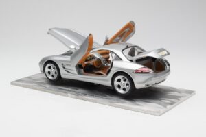 Mercedes SLR Vision Hopea Rajoitettu Erä Alumiinialustalla Bburago 1:18 B66962102 Metalli — kuva 5 / 8