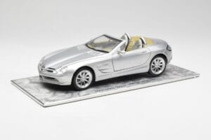 Mercedes SLR Vision Roadster Liquid Hopea Maisto 1:18 B66963208 Metalli