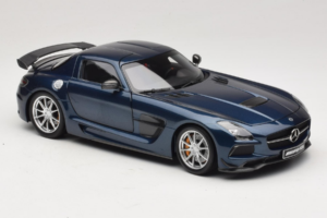 Mercedes SLS AMG Black Series Daytona Blue Metallic Minichamps 1:18 110033026 Metalli — kuva 6 / 8
