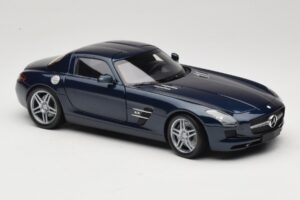 Mercedes SLS AMG C197 Blue Metallic Minichamps 1:18 100039021 Metalli — kuva 6 / 8