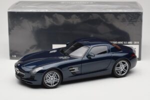 Mercedes SLS AMG C197 Blue Metallic Minichamps 1:18 100039021 Metalli — kuva 8 / 8