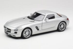 Mercedes SLS AMG C197 Iridium Hopea Minichamps 1:18 100039026 Metalli