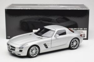 Mercedes SLS AMG C197 Iridium Hopea Minichamps 1:18 100039026 Metalli — kuva 8 / 8