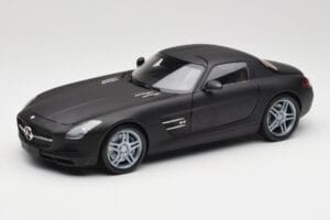 Mercedes SLS AMG C197 Matte Black Minichamps 1:18 100039027 Metalli