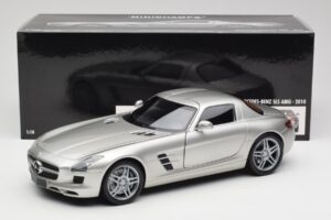 Mercedes SLS AMG C197 Matt Hopea Minichamps 1:18 100039029 Metalli — kuva 8 / 8