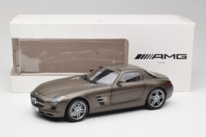 Mercedes SLS AMG C197 Monza Harmaa Minichamps 1:18 B66960044 Metalli — kuva 8 / 8