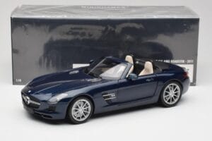 Mercedes SLS AMG R197 Roadster South Seas Sininen Minichamps 1:18 100039031 Metalli — kuva 8 / 8