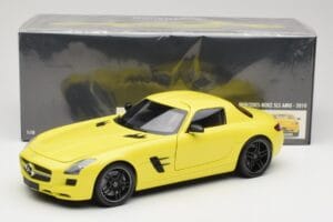 Mercedes SLS AMG C197 Keltainen Minichamps 1:18 100039022 Metalli — kuva 8 / 8