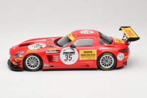 Mercedes SLS AMG GT3 #35 T. Heyer / T. Jager 24 Hours of Spa 2011 Minichamps 1:18 B66960196 Metalli — kuva 3 / 6