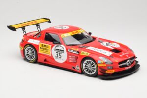 Mercedes SLS AMG GT3 #35 T. Heyer / T. Jager 24 Hours of Spa 2011 Minichamps 1:18 B66960196 Metalli — kuva 4 / 6