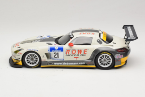Mercedes SLS AMG GT3 #21 Rowe Racing M. Zehe / M. Hartung ADAC 24h Nurburgring 2012 Minichamps 1:18 151123121 Metalli — kuva 3 / 6
