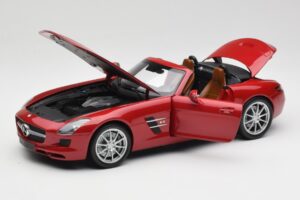 Mercedes SLS AMG R197 Roadster Le Mans Punainen Minichamps 1:18 100039030 Metalli — kuva 2 / 8