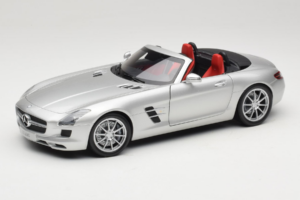 Mercedes SLS AMG Roadster Iridium Hopea Minichamps 1:18 B66960078 Metalli