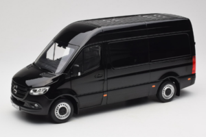 Mercedes Sprinter Musta Norev 1:18 183041 Metalli