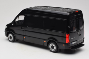 Mercedes Sprinter Musta Norev 1:18 183041 Metalli — kuva 7 / 8
