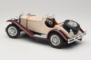 Mercedes SSK Beige & Tummanpunainen Bburago 1:18 3009-M4 Metalli — kuva 5 / 6