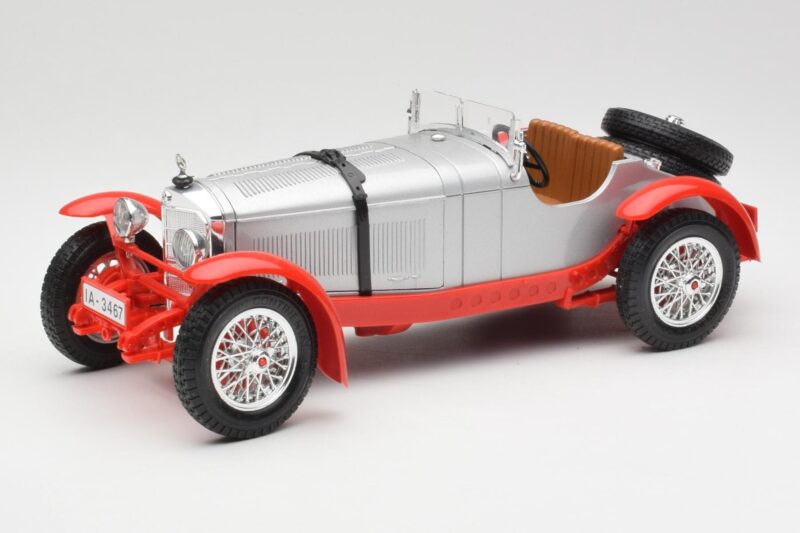 Mercedes SSK Hopea & Punainen Bburago 1:18 3009-M2 Metalli
